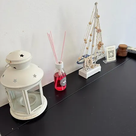 بيت ضيافة Dimora A' Muciara 4*