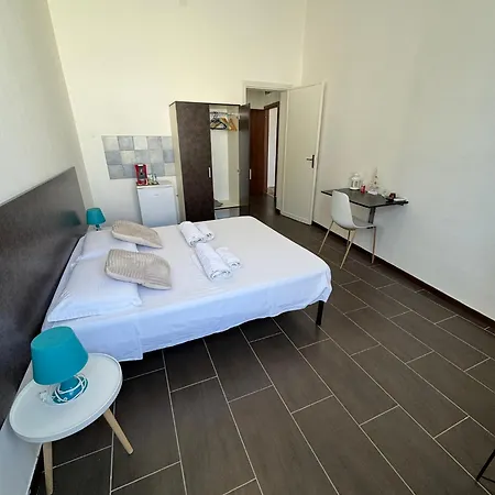 Dimora A' Muciara بيت ضيافة 4*