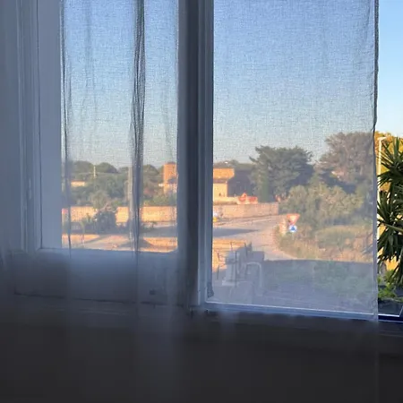 بيت ضيافة Dimora A' Muciara 4*